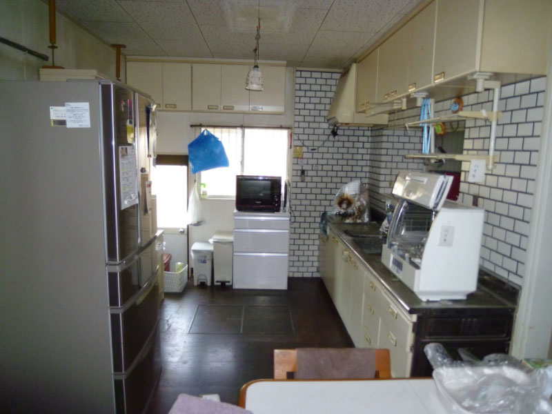 キッチン 改装前状況（Before）
