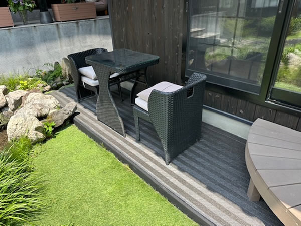 犬走り 床防滑シート貼り 完了（After）