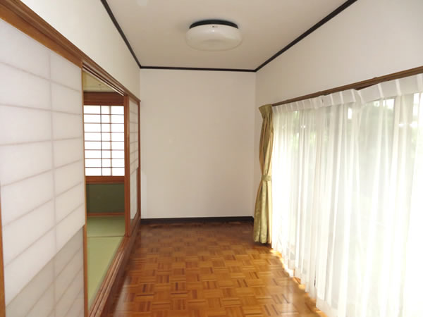 広縁 壁・天井クロス張替え 完了（After）