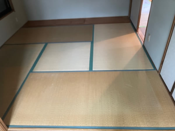1F和室 畳表張替え 前状況（Before）