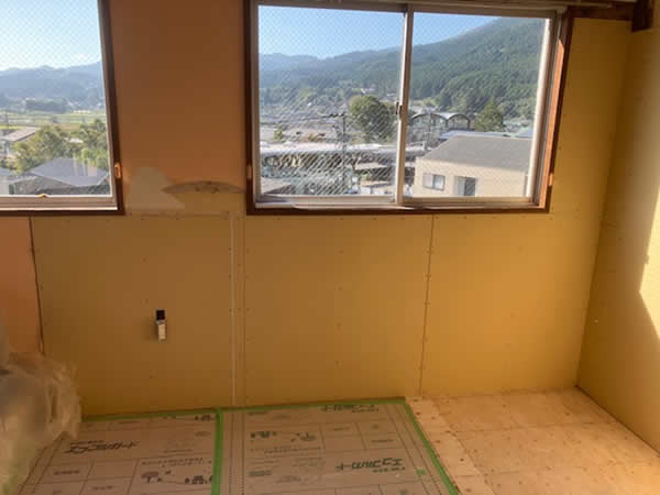 雨漏り補修 前状況（Before）