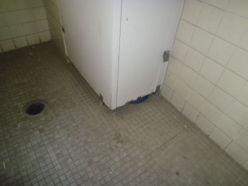 2階 トイレ 改装前状況（Before）