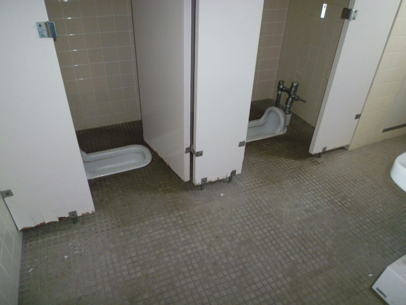 2階 トイレ 改装前状況（Before）